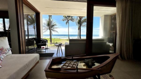 Casa na areia da praia Peninsula de Maraú